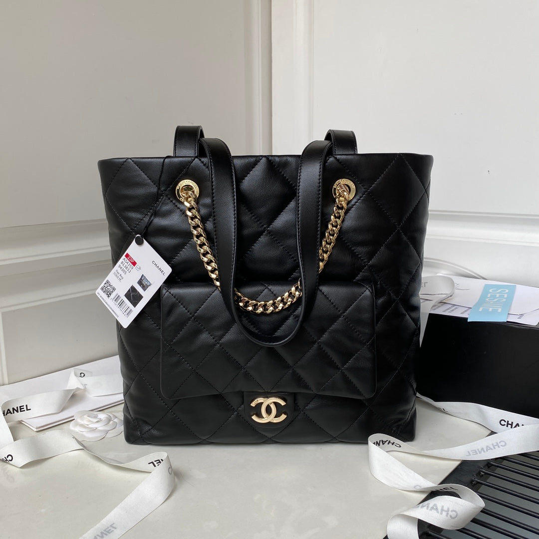 CHANEL 23P Hobo Shopping Black Calfskin Gold Hardware