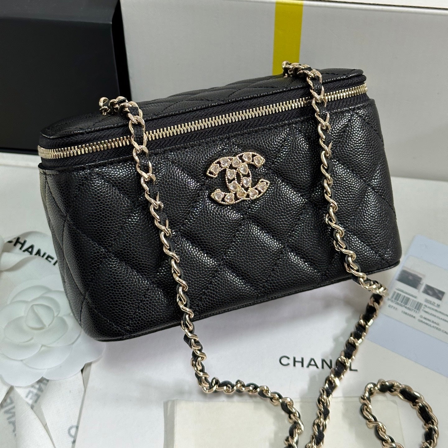CHANEL VANITY CASE 17 CRYSTAL STUDDED LOGO IN BLACK CALFSKIN GOLD HARDWARE